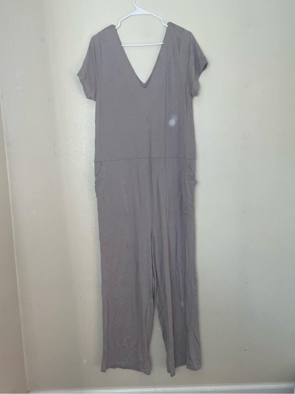 Universal Standard Taupe V‑Neck Short Sleeve Jumpsuit